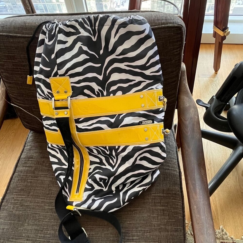 Rare‎ LeSportsac Zebra Print Upright Drawstring Duffle Tote